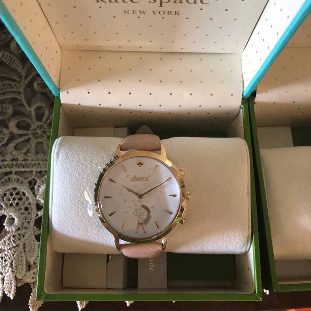 New Kate spade smart watch - Picture 2 of 8